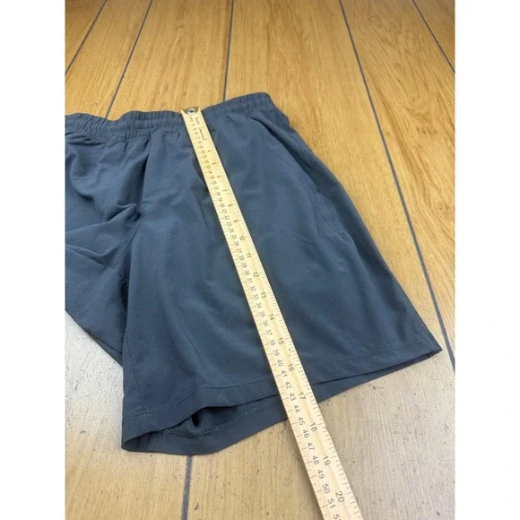 Lululemon Mens THE Short 9 Inch Charcoal Grey Mesh Panel Athletic Gym Shorts M - Picture 8 of 16